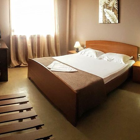 Haus Elena Aparthotel Kavala Exteriör bild