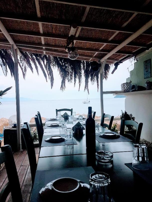 Haus Elena Aparthotel Kavala Exteriör bild
