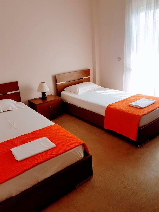 Haus Elena Aparthotel Kavala Exteriör bild